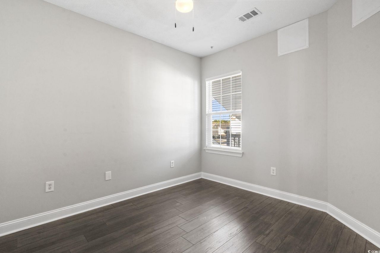 100 Fountain Pointe Ln. Photo 28