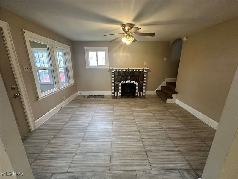 565 Teddy Avenue, Akron, OH 44305 Photo 5