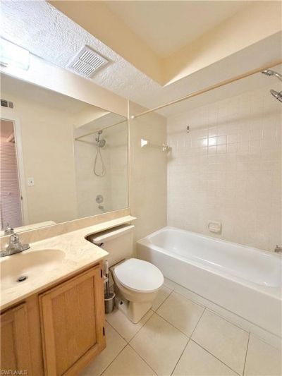 9580 Victoria Ln, Unit A-202, Naples, FL 34109 Photo