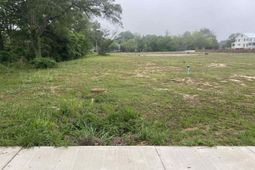 1301 Fair Street photo 4