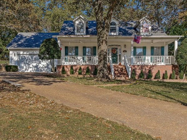 1604 Roleson Lane, Jonesboro, AR 72404