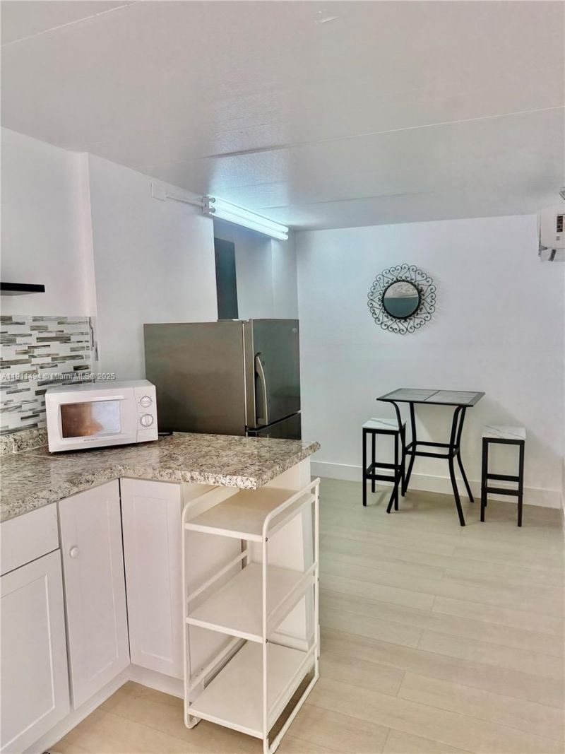 13008 SW 50th Ln Studio, Unit 13008, Miami, FL 33175 Photo
