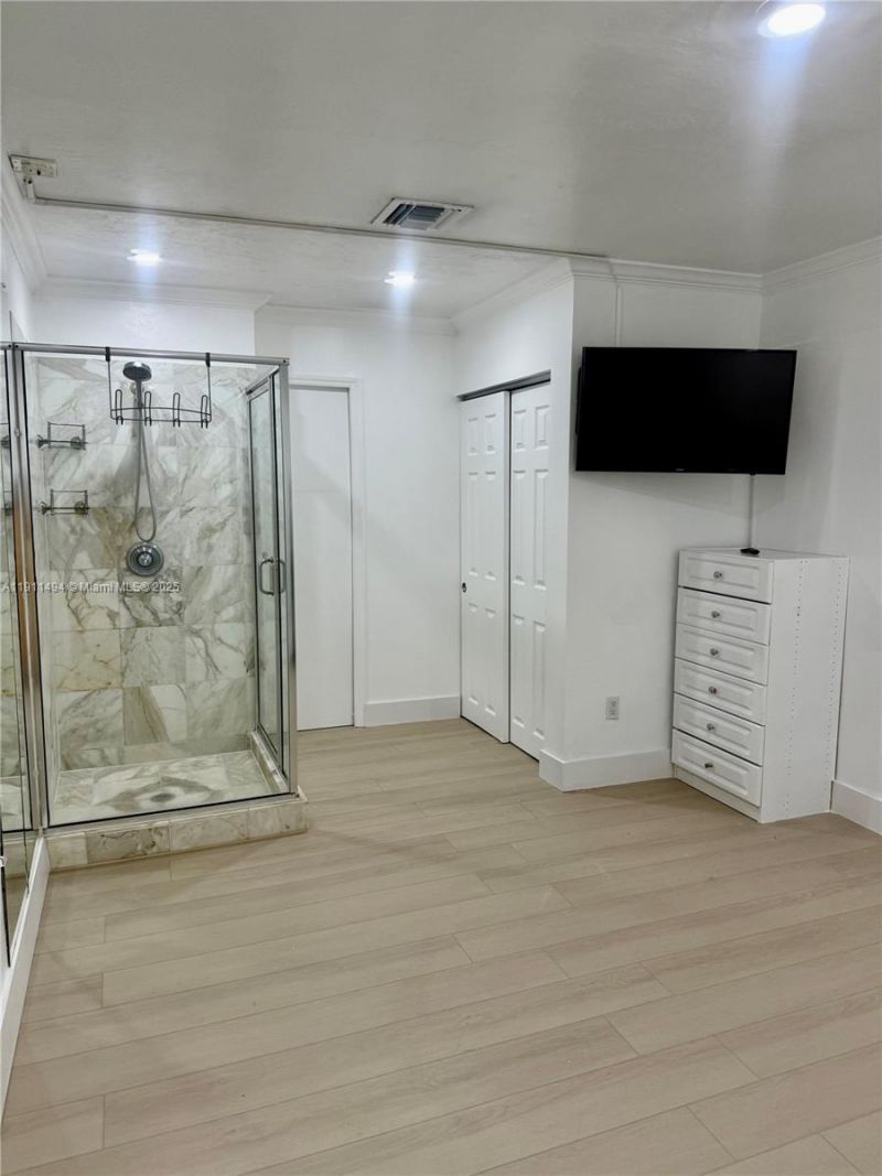 13008 SW 50th Ln Studio, Unit 13008, Miami, FL 33175 Photo