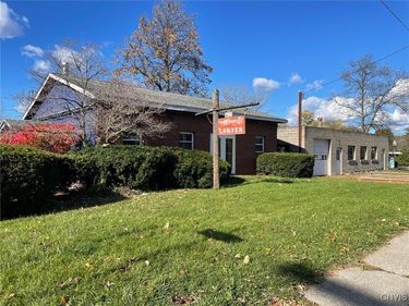 7106 S Salina Street, Nedrow, NY 13120