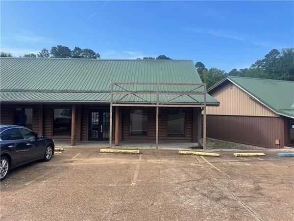 2600 HWY 28E Highway, Unit A, Pineville, LA 71360