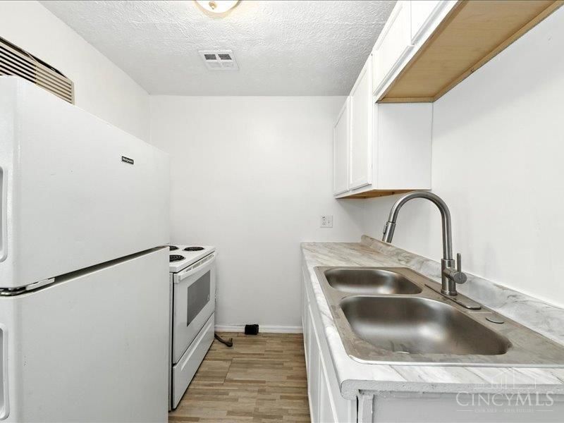 2145 Harrison Avenue, Cincinnati, OH 45211 Photo 10