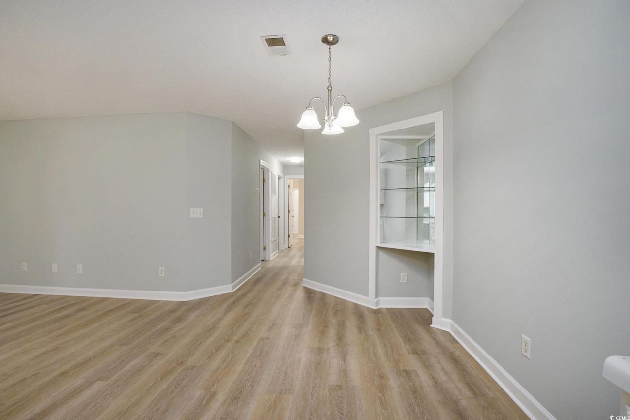 4390 Daphne Ln. Photo 11