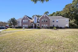 4390 Daphne Ln. photo 4