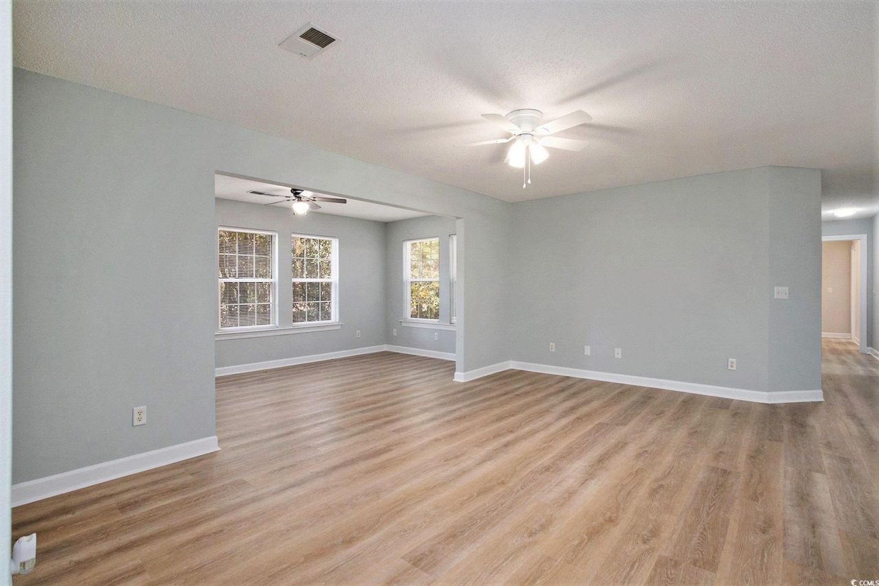 4390 Daphne Ln. Photo 6