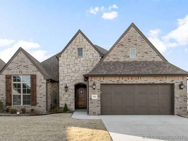7916 N 145th East Court, Owasso, OK 74055