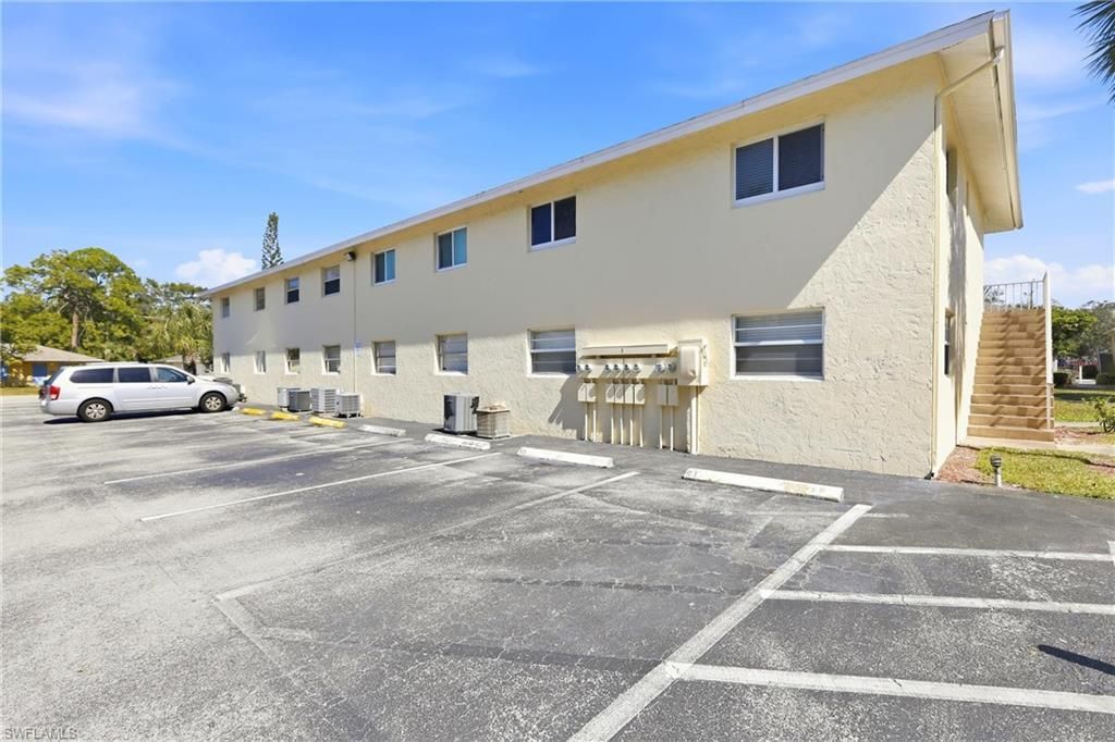 3325 Airport Rd N, Unit S8, Naples, FL 34105 Photo