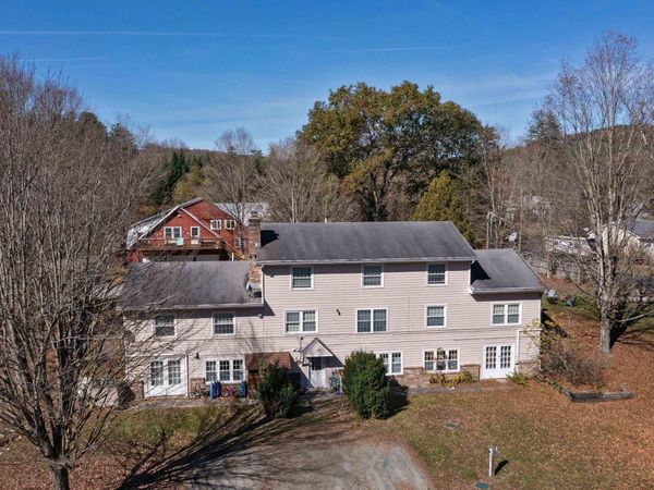 14/16 Summarsell Drive, Hartland, VT 05048