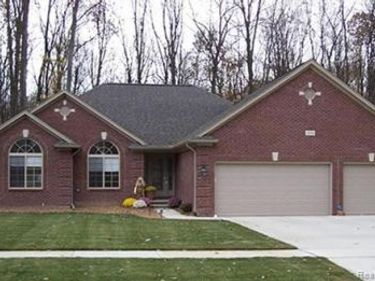 29227 Jefferson Ave., Harrison Twp, MI 48045