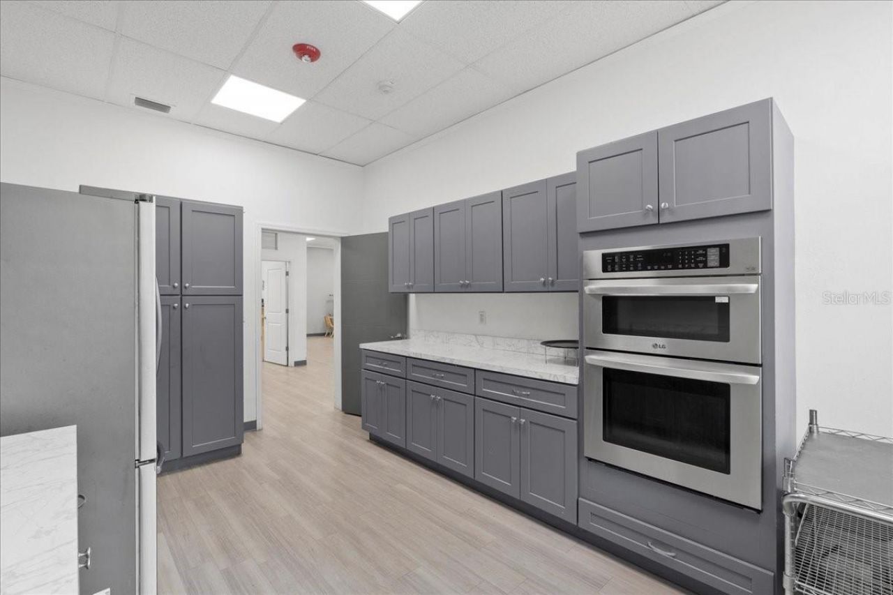 1938 NE Waldo Road, Gainesville, FL 32609 Photo