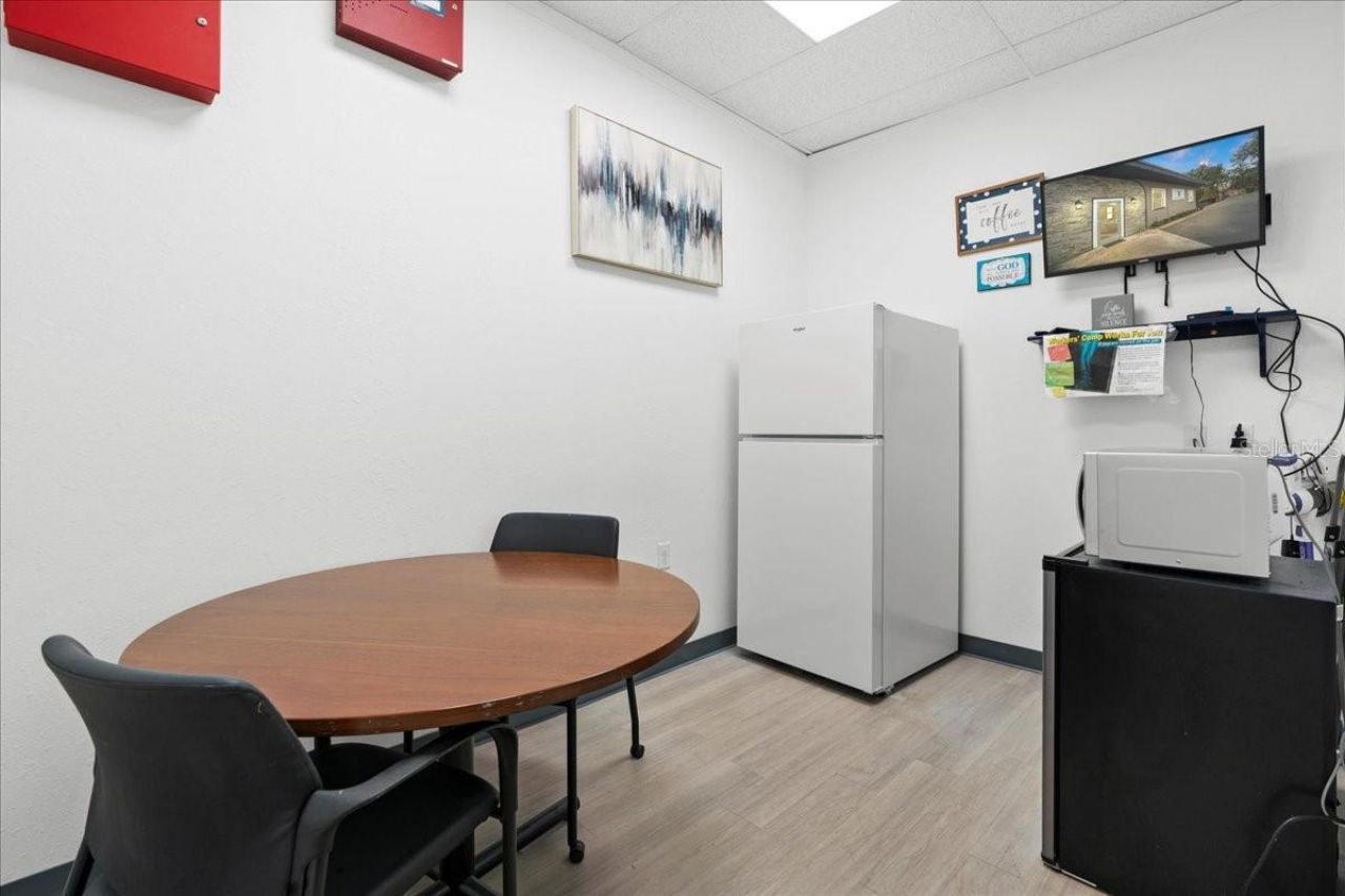 1938 NE Waldo Road, Gainesville, FL 32609 Photo