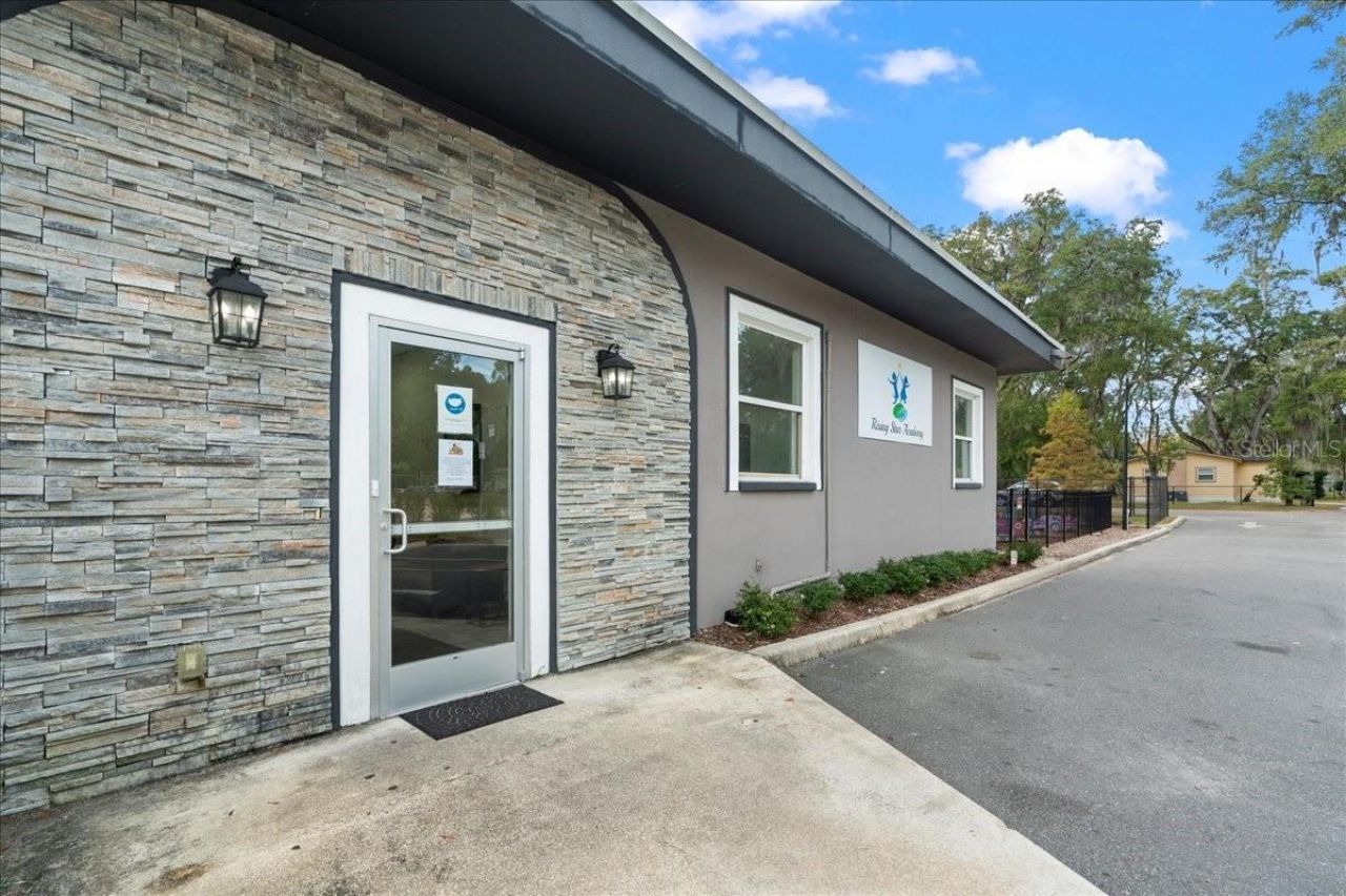 1938 NE Waldo Road, Gainesville, FL 32609 Photo