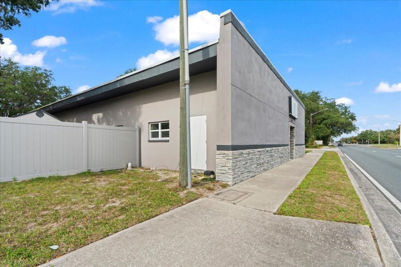 1938 NE Waldo Road, Gainesville, FL 32609 Photo