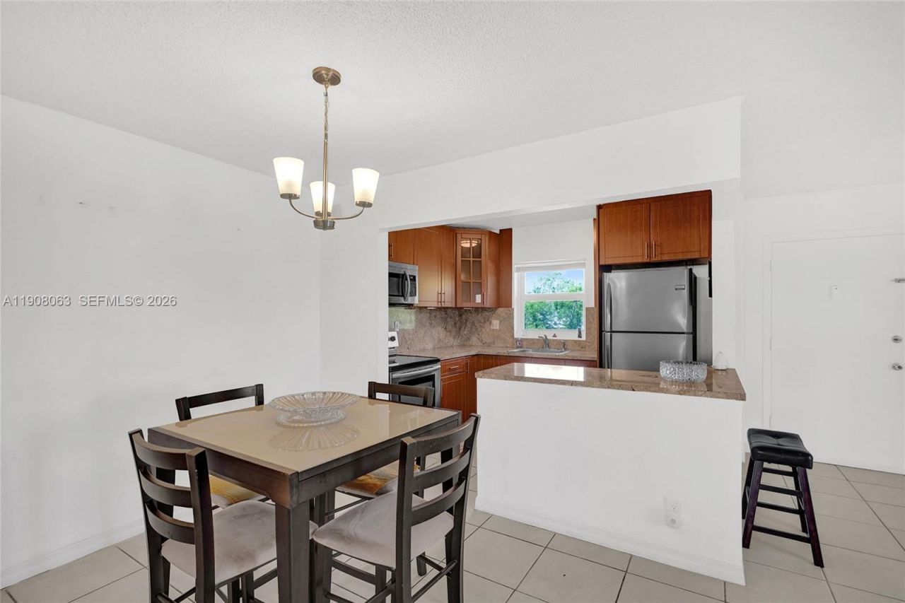 1425 Arthur St, Unit 301A, Hollywood, FL 33020 Photo