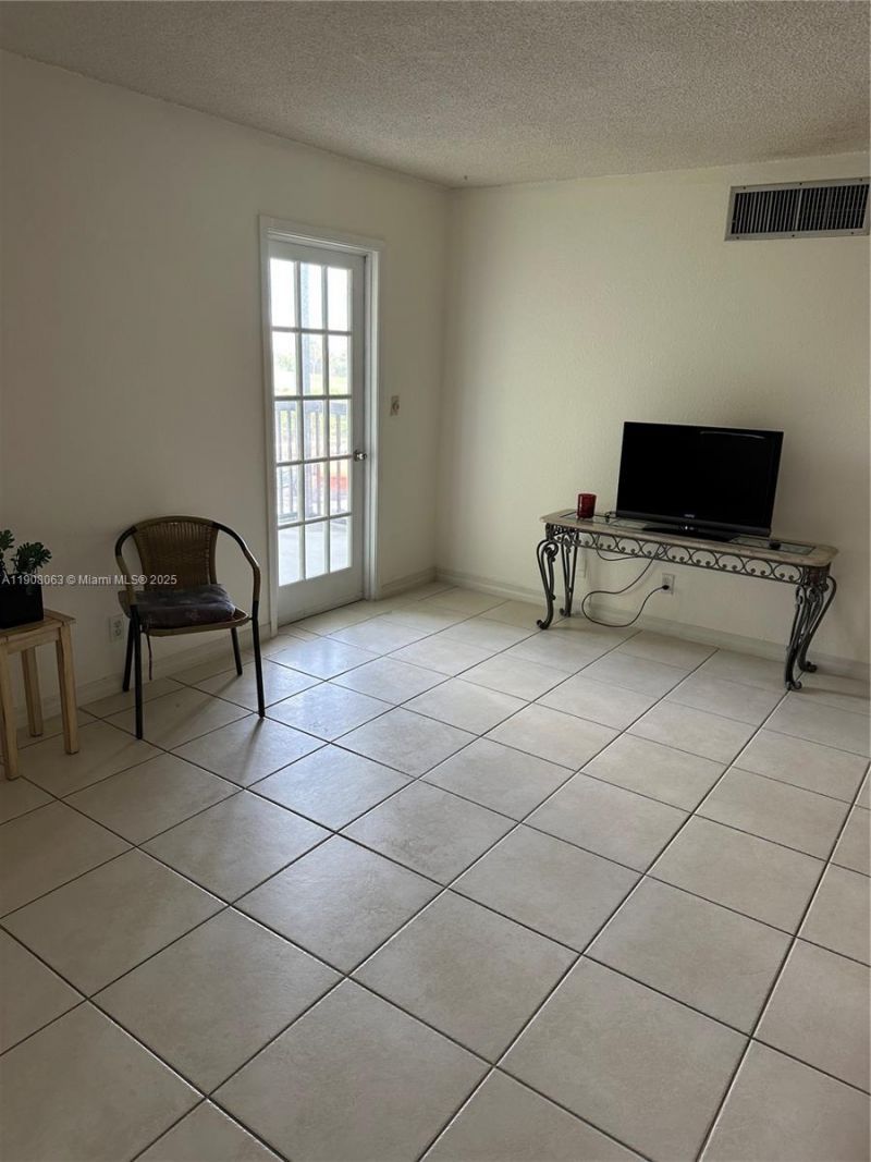 1425 Arthur St, Unit 301A, Hollywood, FL 33020 Photo