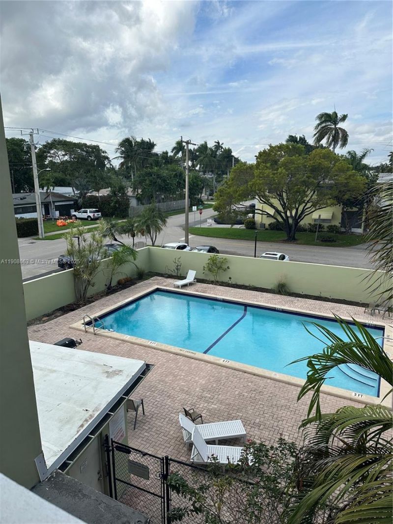 1425 Arthur St, Unit 301A, Hollywood, FL 33020 Photo