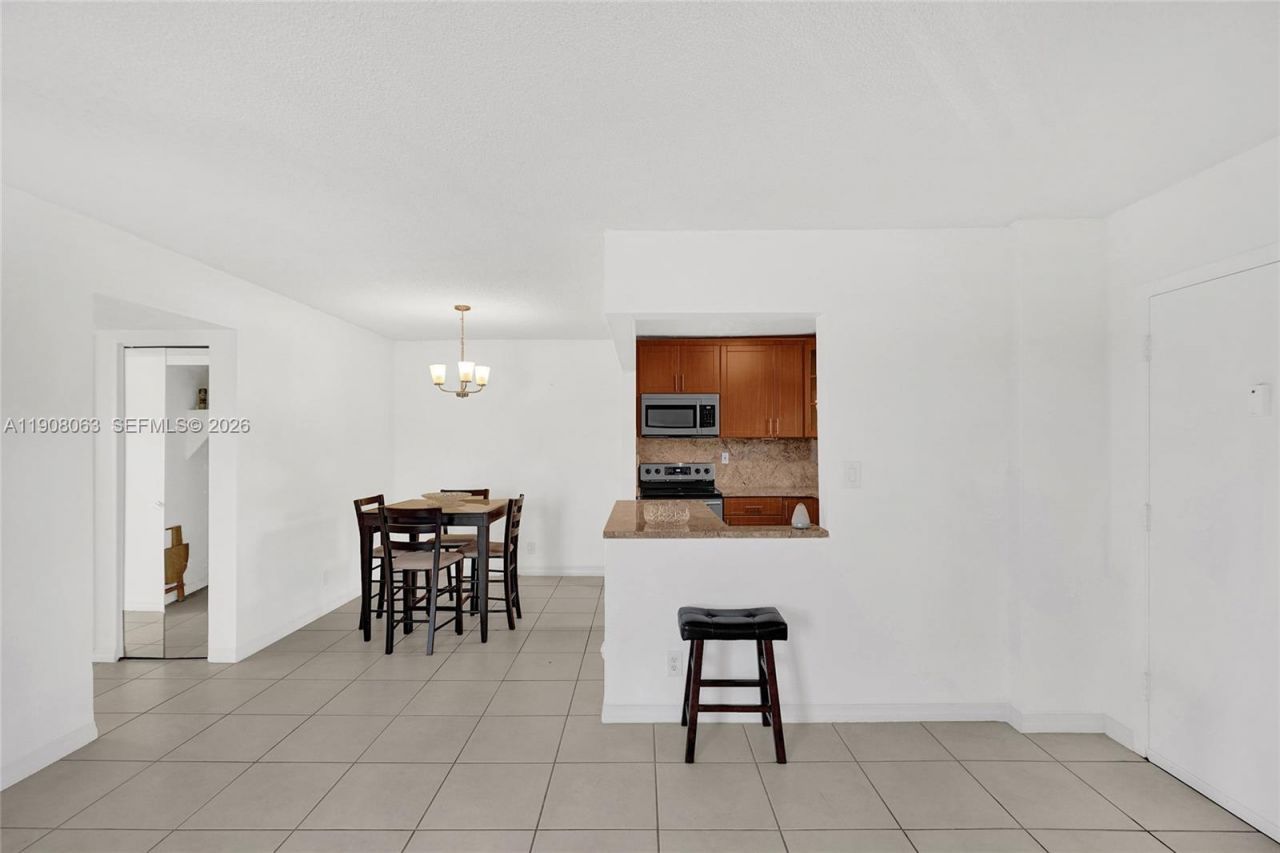 1425 Arthur St, Unit 301A, Hollywood, FL 33020 Photo