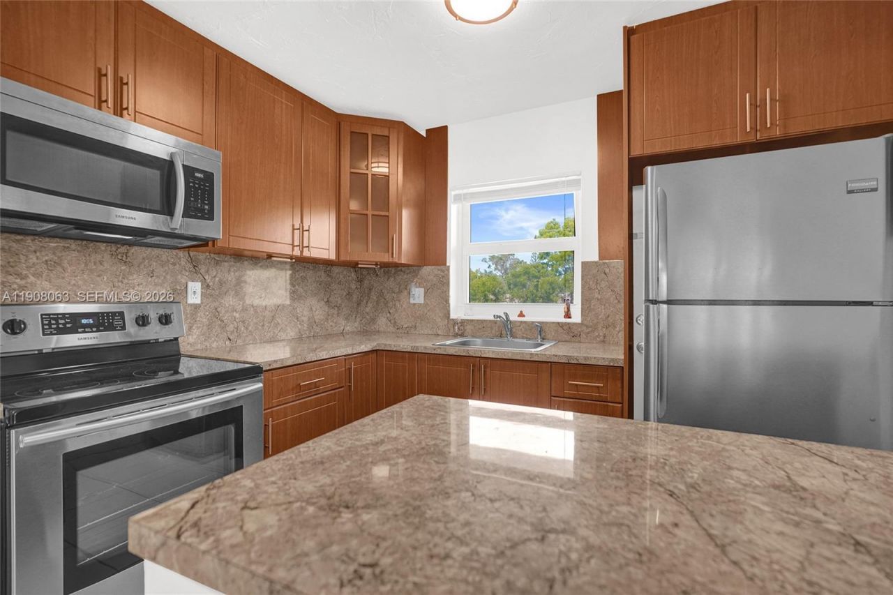 1425 Arthur St, Unit 301A, Hollywood, FL 33020 Photo