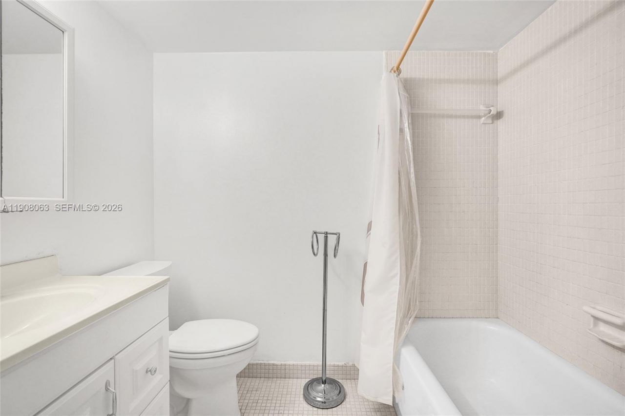 1425 Arthur St, Unit 301A, Hollywood, FL 33020 Photo