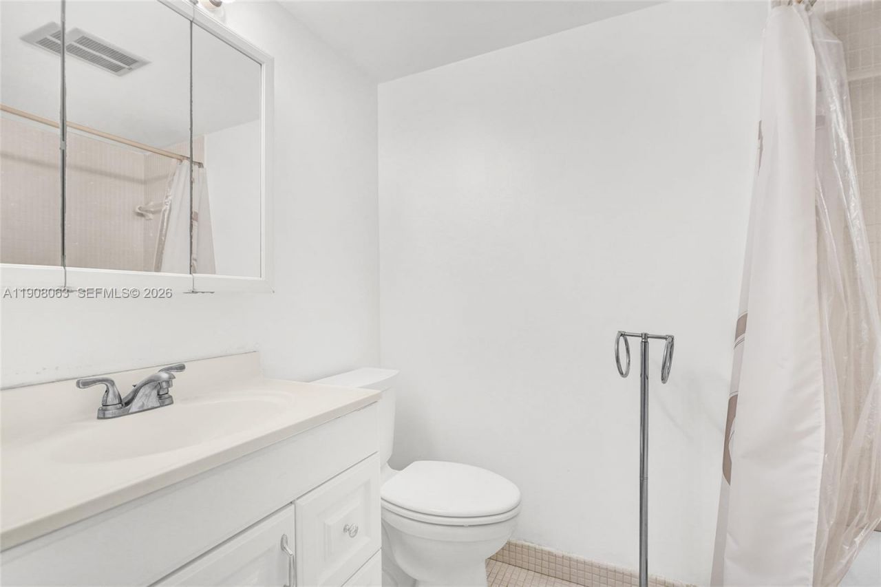 1425 Arthur St, Unit 301A, Hollywood, FL 33020 Photo