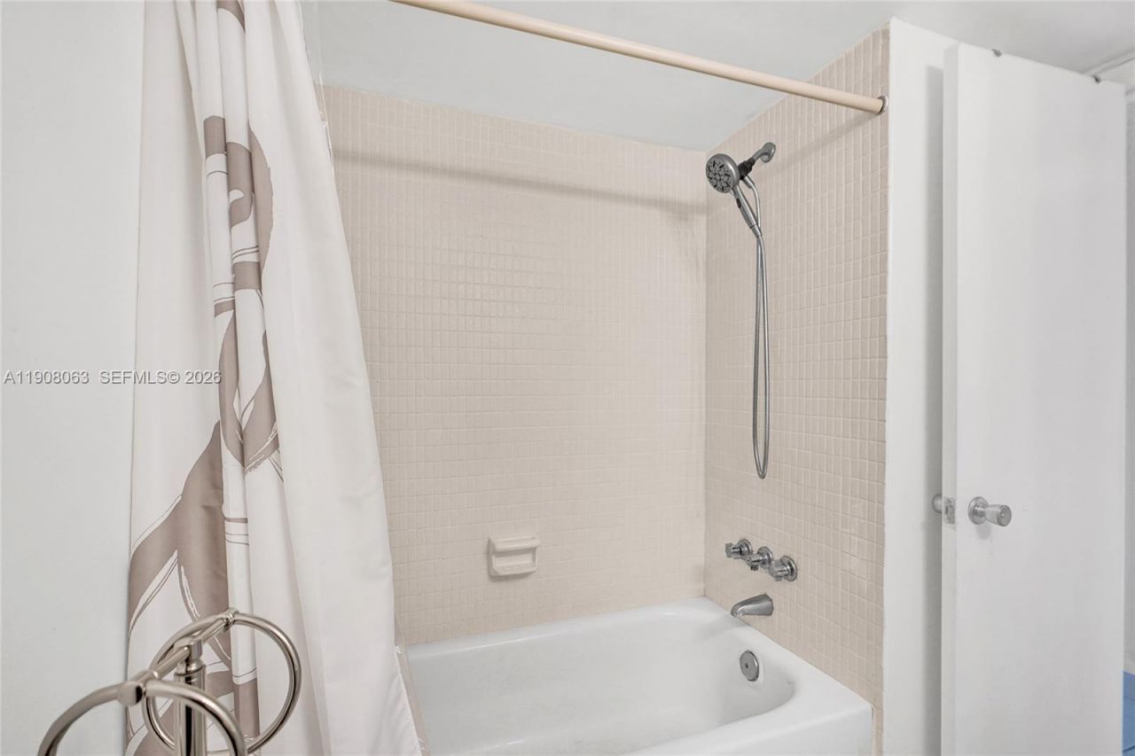 1425 Arthur St, Unit 301A, Hollywood, FL 33020 Photo