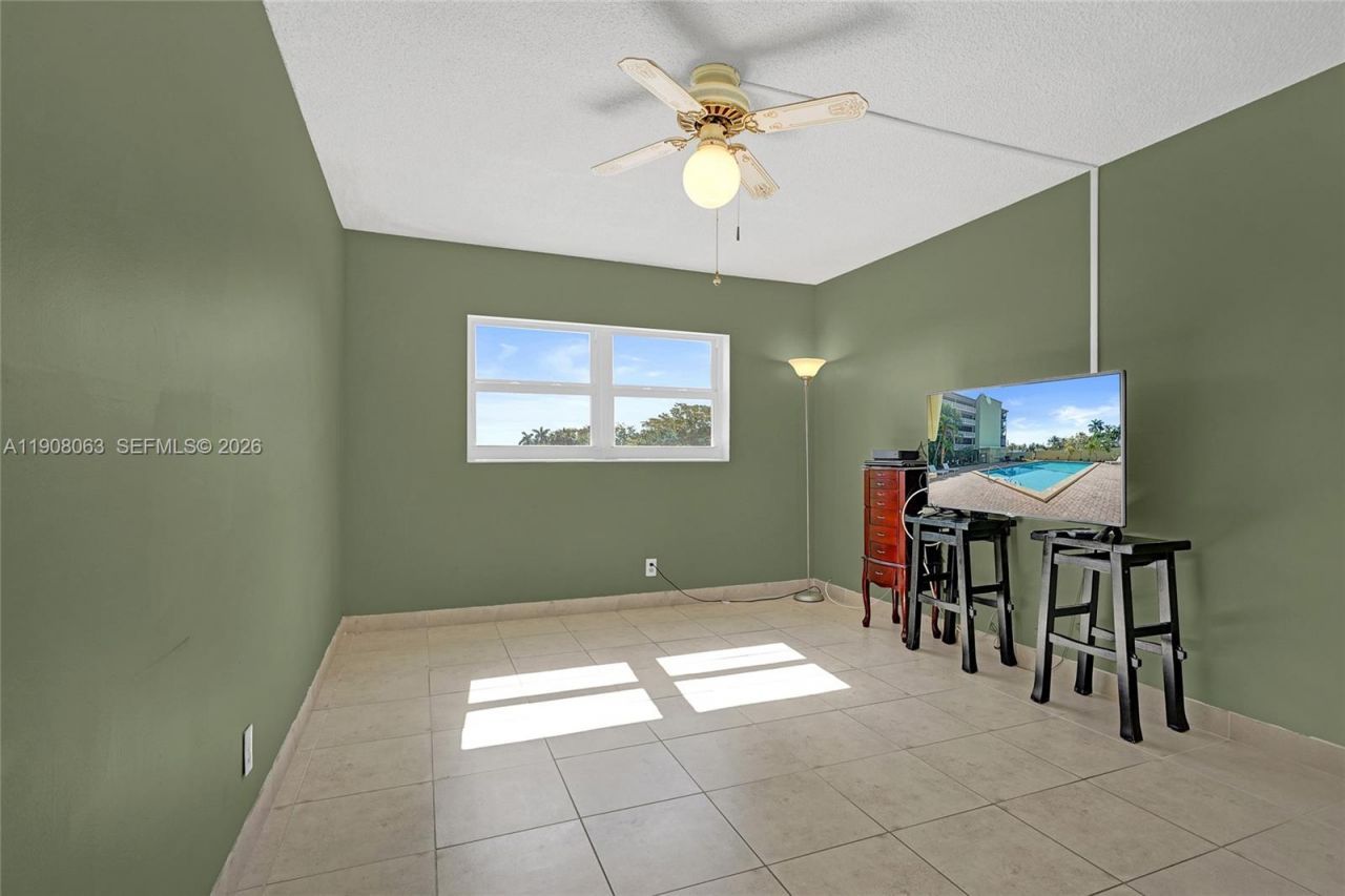 1425 Arthur St, Unit 301A, Hollywood, FL 33020 Photo