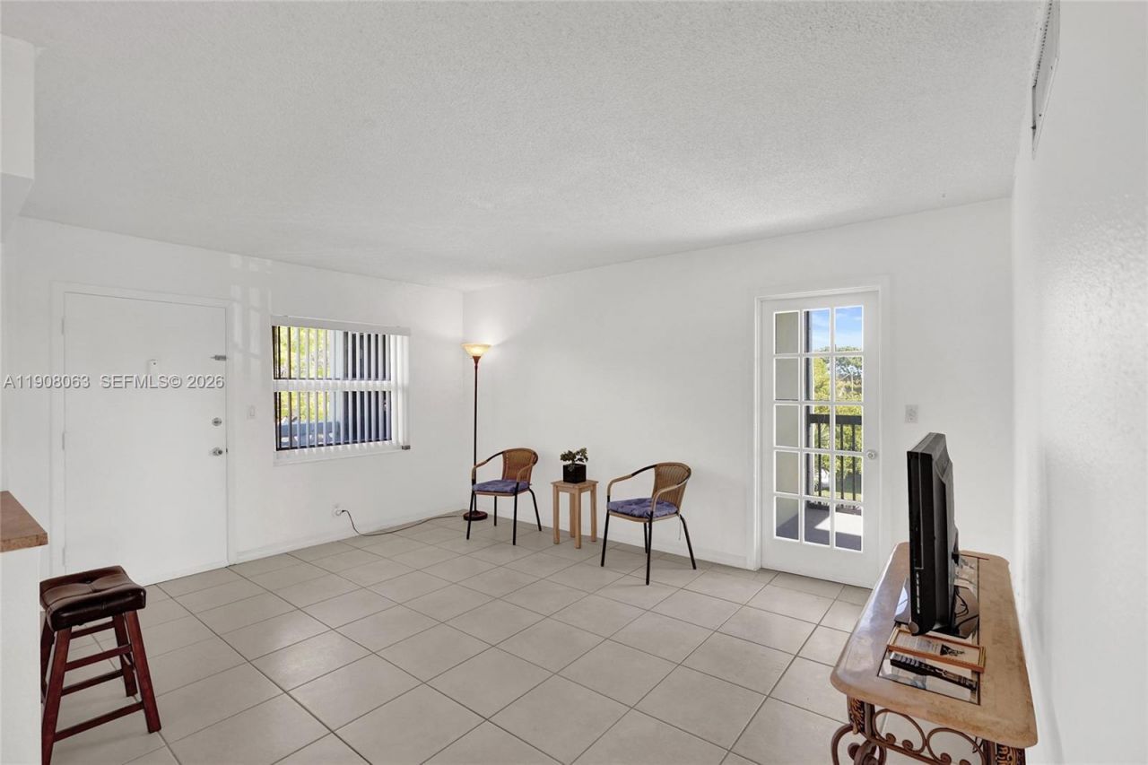 1425 Arthur St, Unit 301A, Hollywood, FL 33020 Photo