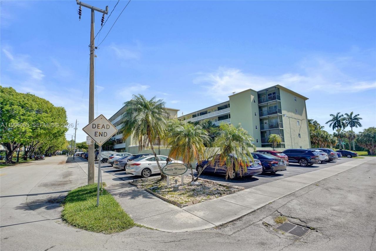 1425 Arthur St, Unit 301A, Hollywood, FL 33020 Photo