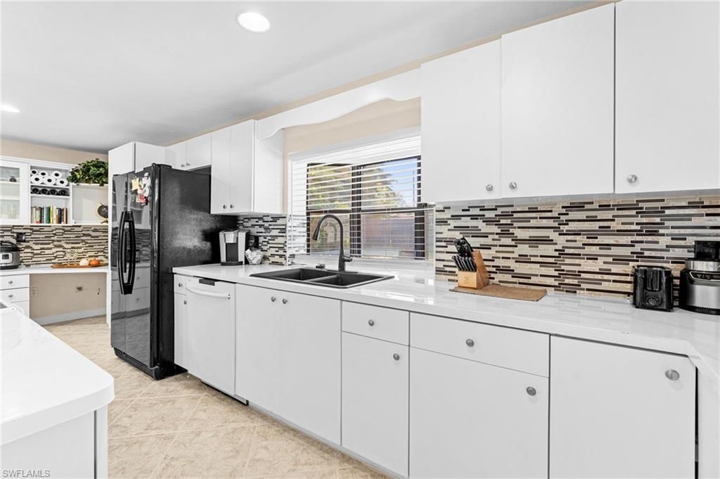 3042 Mango St, Fort Myers, FL 33916 Photo