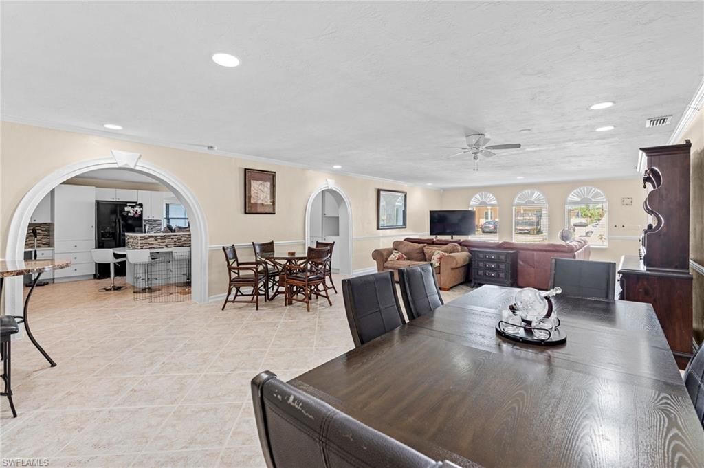 3042 Mango St, Fort Myers, FL 33916 Photo