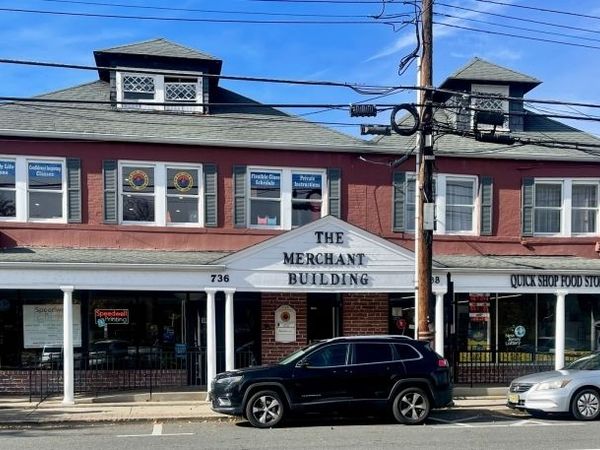 736 Speedwell Ave, Morris Plains, NJ 07950