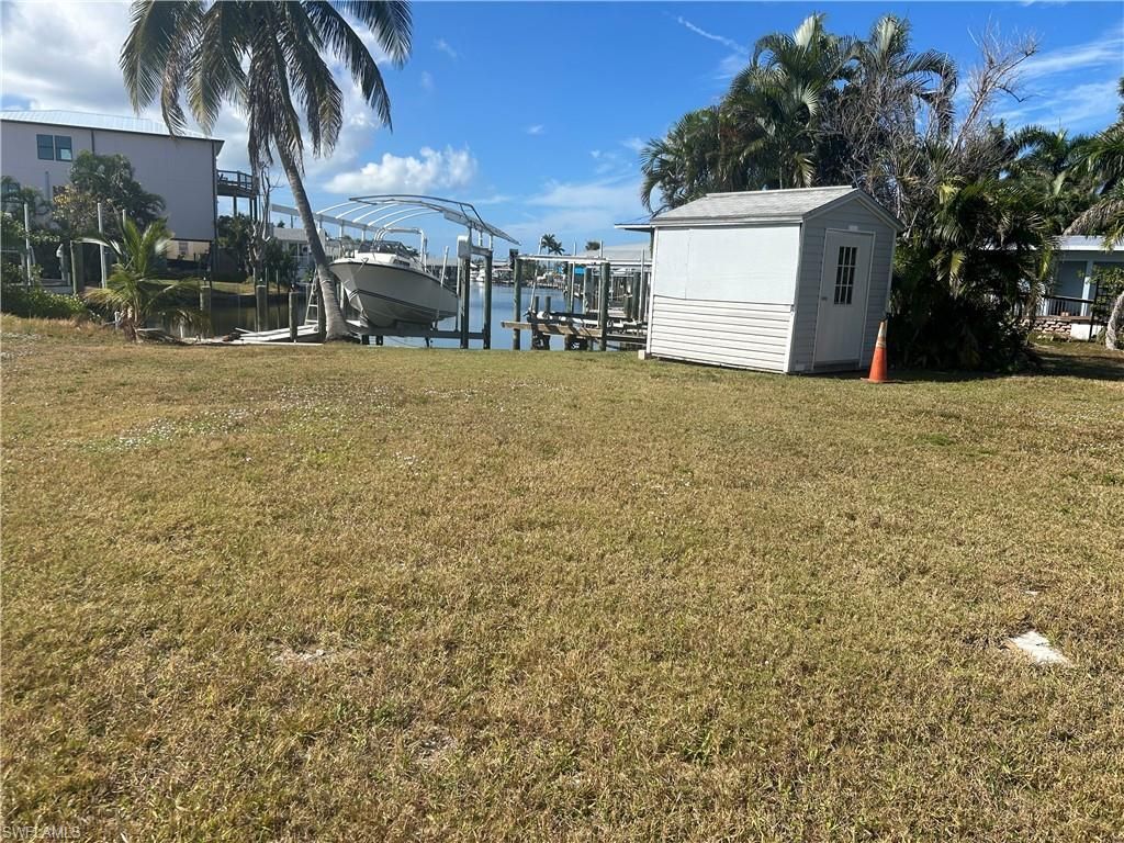 2635 York Rd, Saint James City, FL 33956 Photo