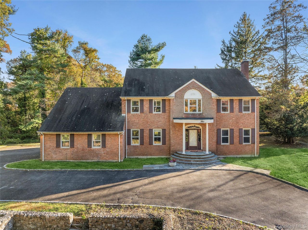 62 Sabine Road, Oyster Bay Cove, NY 11791 Main Photo