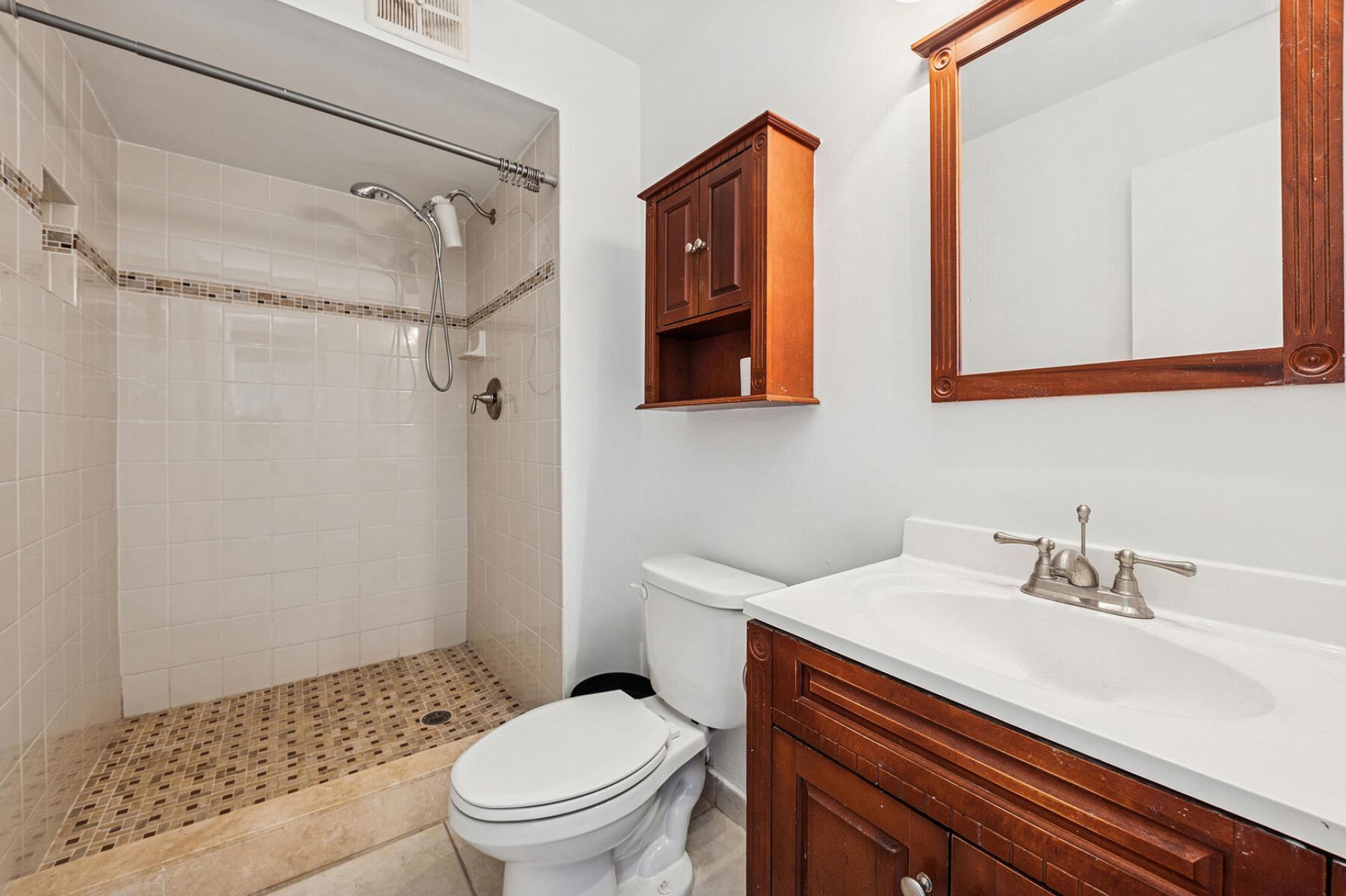 2700 Fiore Way, Unit 211, Delray Beach, FL 33445 Photo