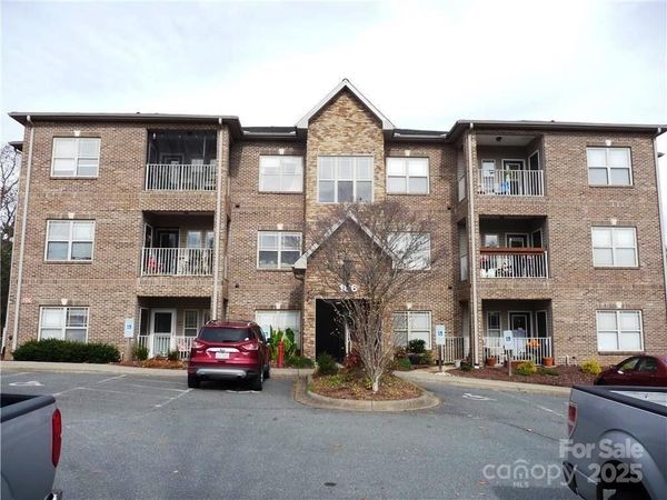 186 Cecil Miller Road, Unit 202, Boone, NC 28607