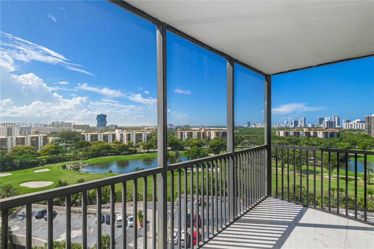20301 W Country Club Dr, Unit 1221, Aventura, FL 33180 Photo