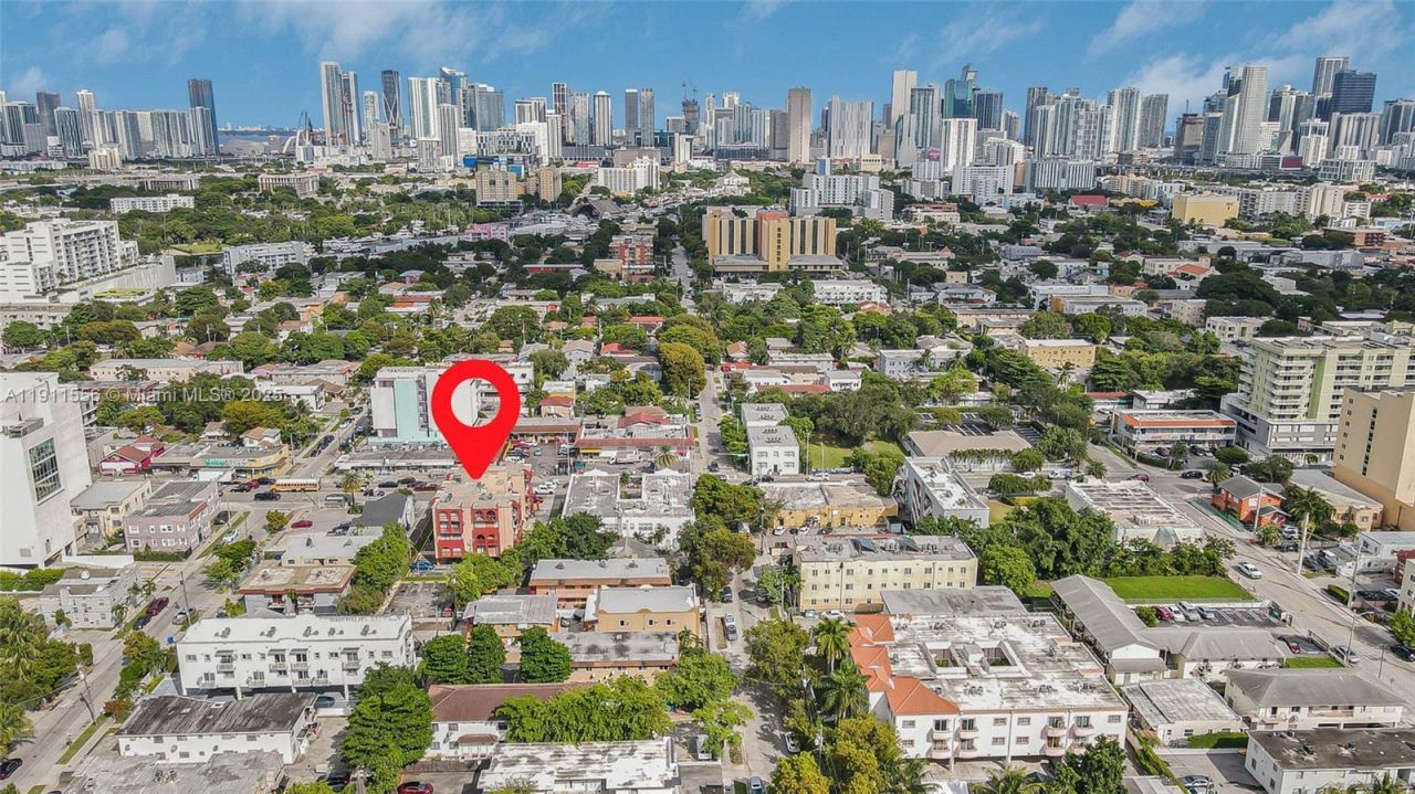 420 NW 12th Ave, Unit 41, Miami, FL 33128 Photo