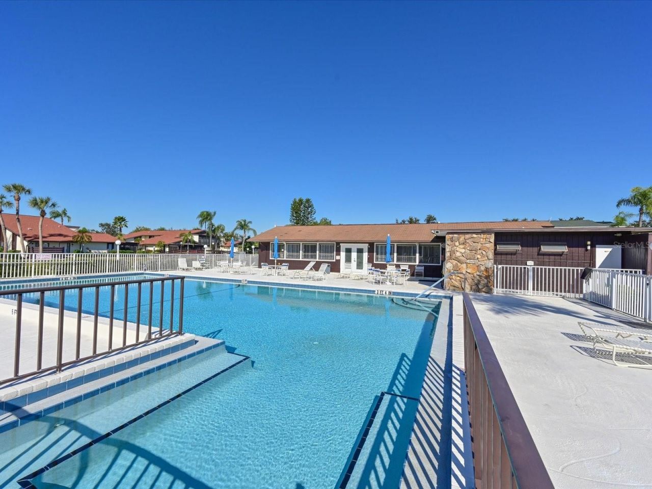 5400 34th Street W, Unit I-9, Bradenton, FL 34210 Photo