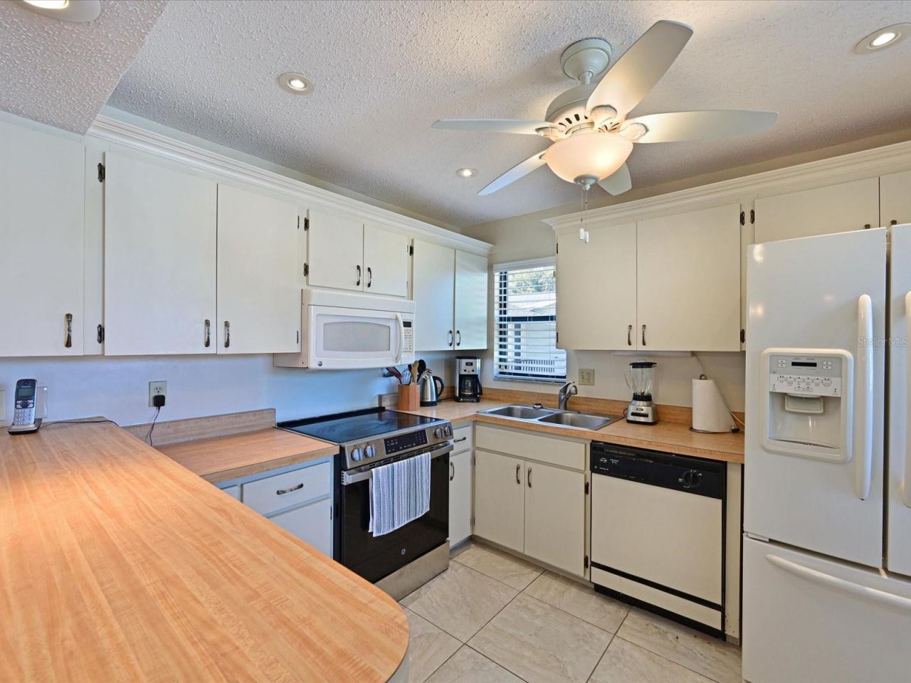 5400 34th Street W, Unit I-9, Bradenton, FL 34210 Photo