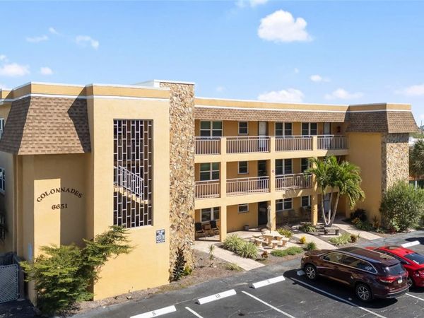 6651 SUNSET WAY, Unit 9, ST PETE BEACH, FL 33706