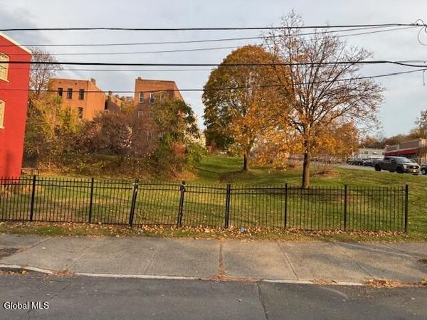 L1.2 Hoosick Street, Troy, NY 12180