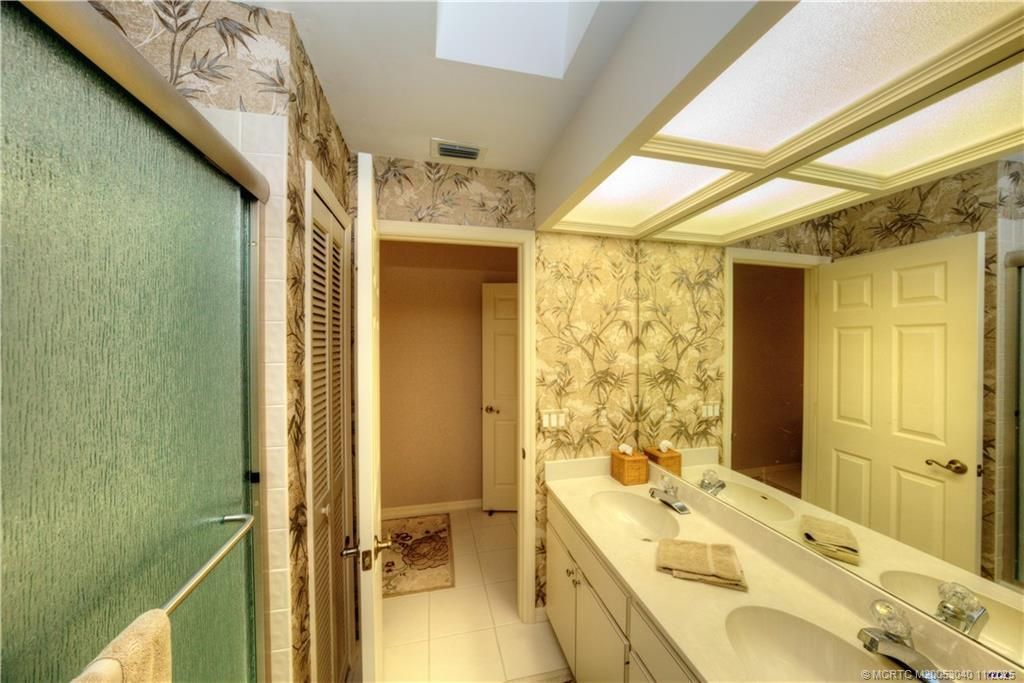 5903 SE Glen Eagle Way, Stuart, FL 34997 Photo