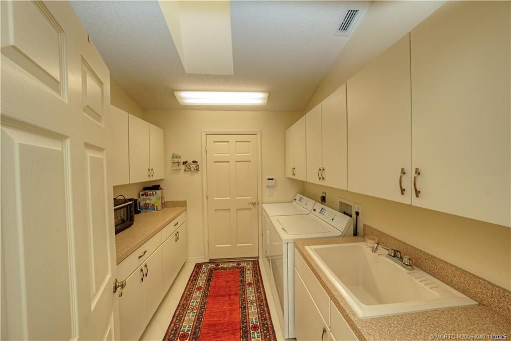 5903 SE Glen Eagle Way, Stuart, FL 34997 Photo