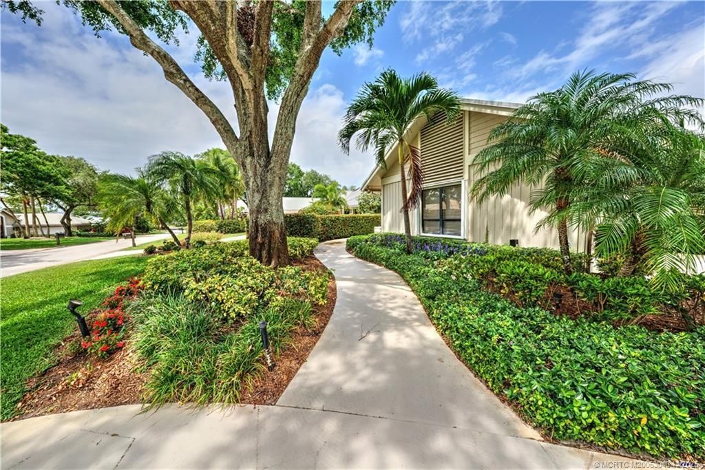 5903 SE Glen Eagle Way, Stuart, FL 34997 Photo