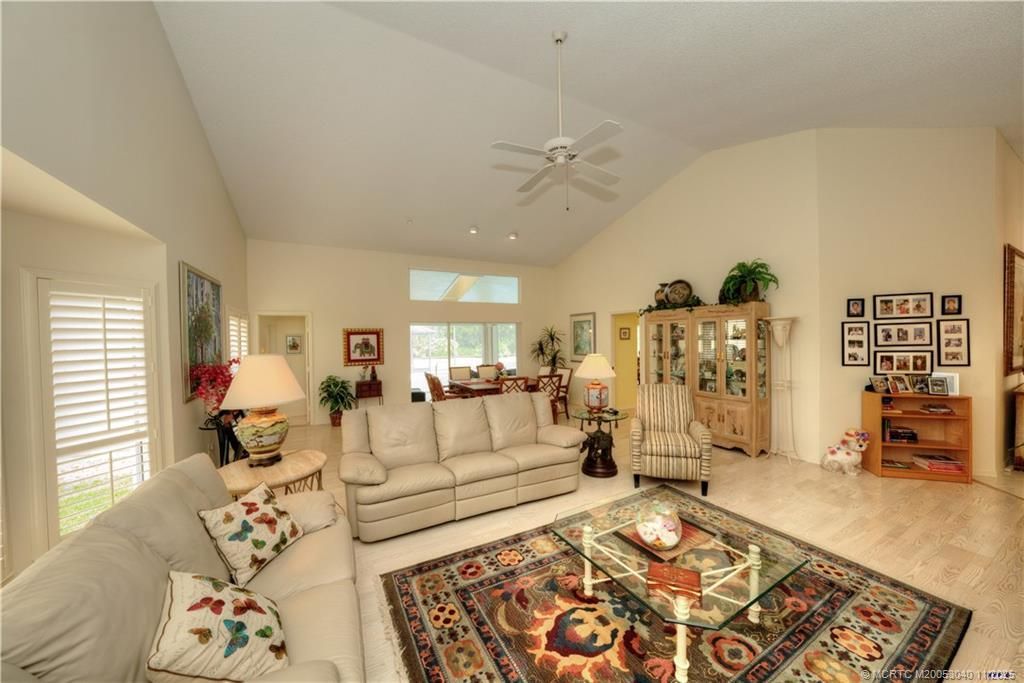 5903 SE Glen Eagle Way, Stuart, FL 34997 Photo