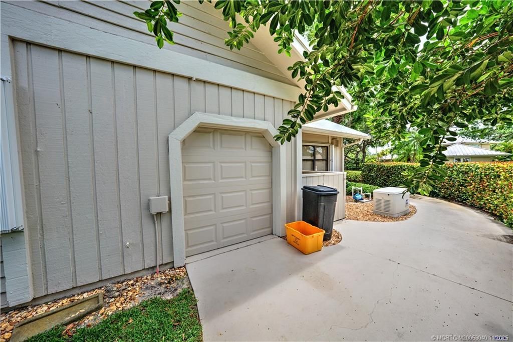 5903 SE Glen Eagle Way, Stuart, FL 34997 Photo